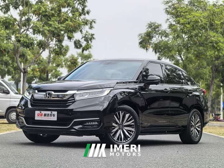 Honda CR-V 370TURBO Two-Wheel Drive Luxury