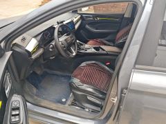 Roewe MG i5 1.5L CVT Platinum Edition - ფოტო 14