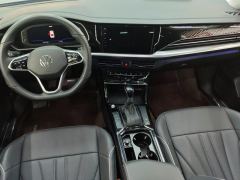 Volkswagen Passat 380TSI Luxury Edition - photo 16