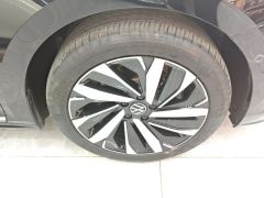 Volkswagen Passat 380TSI Luxury Edition - photo 6