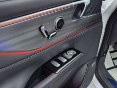 Buick GL8 Luzun Respect Edition - ფოტო 9