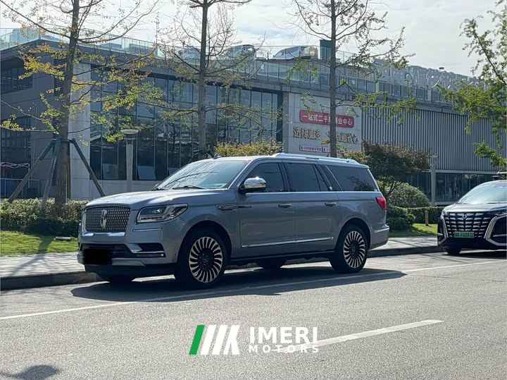 Lincoln Navigator 3.5T Long Wheelbase Presidential Edition