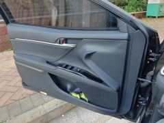 Toyota Camry 2.0G Luxury Edition - photo 12