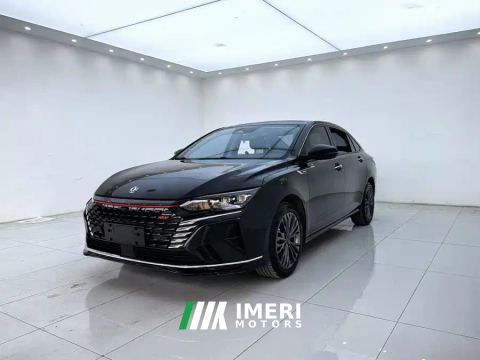2022 Dongfeng Yixuan MAX 1.5T Edition - автомобиль из Китая