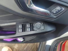 Ford Focus Hatchback EcoBoost180 Racing version - ფოტო 13