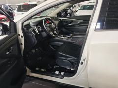 Nissan Murano 2.5L 2WD Elite Edition - фото 14