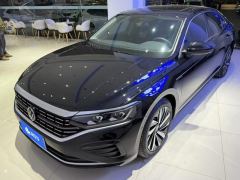 Volkswagen Passat 380TSI Luxury Edition - photo 1