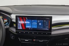 Roewe i5 Facelift 1.5L CVT Starlight Edition - ფოტო 16