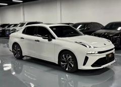 Lynk & Co 03 1.5T 2WDPlus 5 - ფოტო 3
