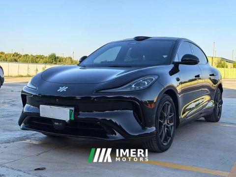 2023 IM Zhiji LS6 760km MaxUltra Long Range Edition