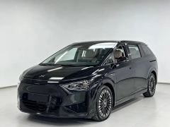 XPeng X9 EREV 1602 Rear-wheel drive Max - ფოტო 1