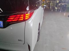 Toyota Alphard Dual-Engine 2.5L Prestige Edition - ფოტო 5