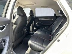 Geely Emgrand 4th Generation 1.5L CVT Luxury - ფოტო 5