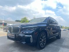 BMW X5 Facelift xDrive 30Li M Sport Package - ფოტო 1