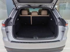 Li Auto i6 Two-Wheel Drive Standard - ფოტო 14
