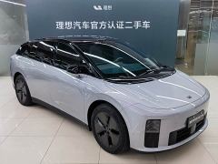 Li Auto i6 Two-Wheel Drive Standard - ფოტო 3
