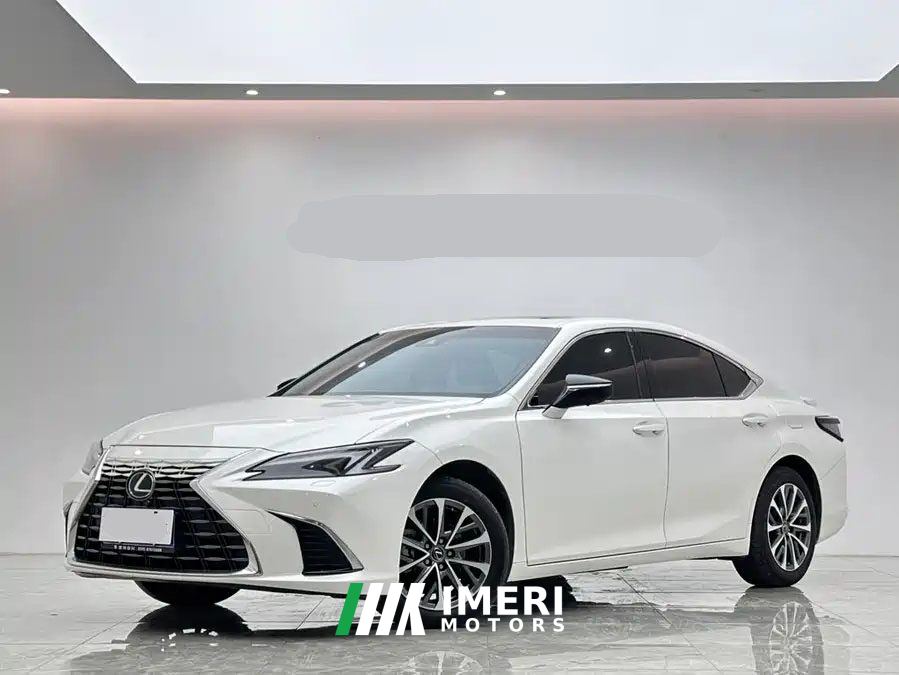 Lexus ES 200 Premium Edition