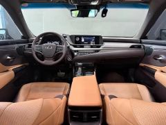 Lexus ES 200 Premium Edition - ფოტო 5