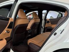 Lexus ES 200 Premium Edition - ფოტო 8