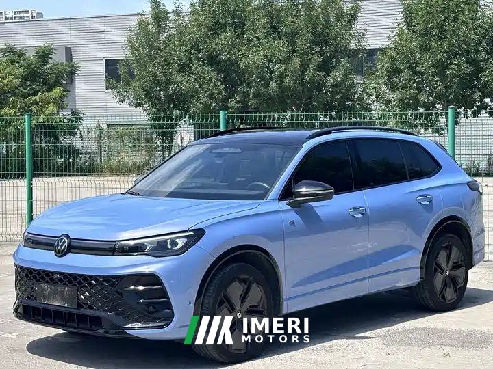 Volkswagen Tiguan L Facelift 330TSI 2WD R-Line Flagship Edition 5-seater