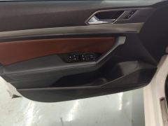 Volkswagen Lavida 280TSI Double Clutch Deluxe Edition - ფოტო 12