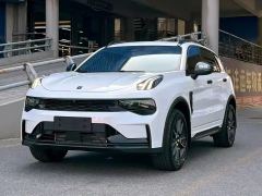 Lynk & Co 01 2.0T Two-wheel drive refreshed edition - фото 1
