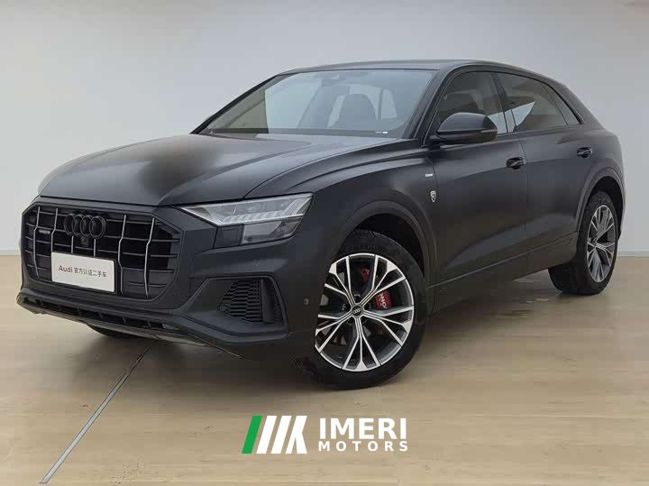 Audi Q8 55 TFSI Luxury Sport
