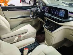 Buick GL8 Avenir Six-Seat Wisdom Courtesy Edition - ფოტო 10