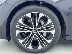 Mercedes-Benz E-Class Facelift E 300 L Luxury - photo 18