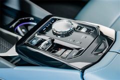 BMW i5 eDrive 35L Premium M Sport Package - фото 16
