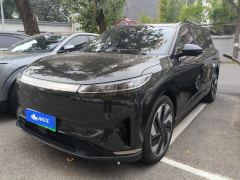 Dongfeng Yipai 008 EREV 210Ultra 5-seater - ფოტო 1
