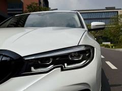 BMW 3 Series 325Li M Sport Package - ფოტო 17
