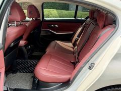 BMW 3 Series 325Li M Sport Package - ფოტო 18