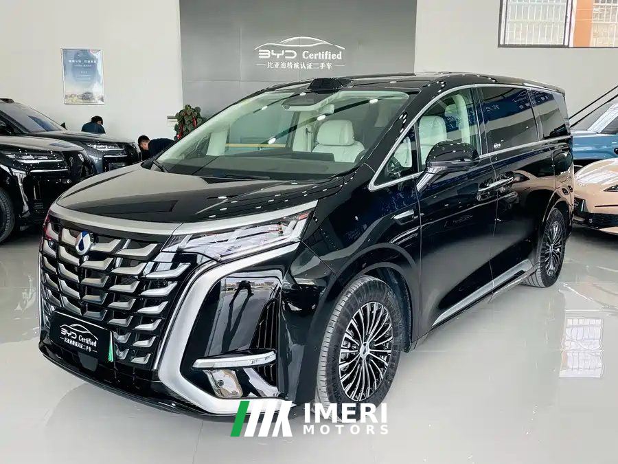 Denza D9 DM-i 1.5T 200km Exclusive Frontrunner 7-seater