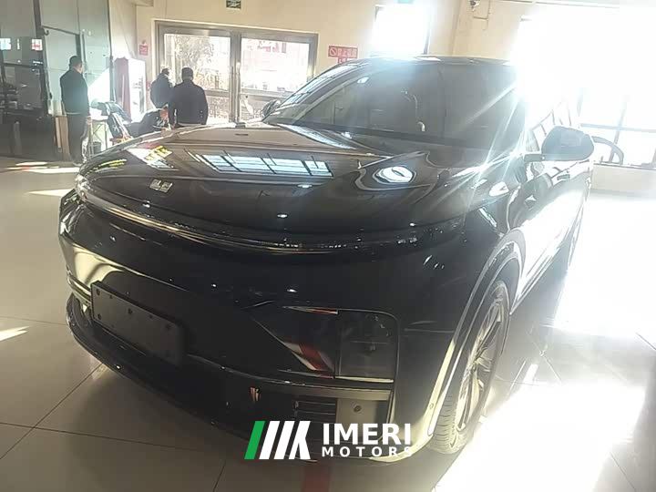Li Auto L7 Pro - ავტომობილი ჩინეთიდან