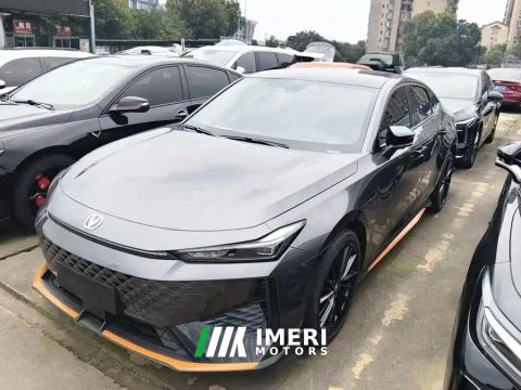2024 Changan UNI-V 1.5T Premium Sport - ავტომობილი ჩინეთიდან