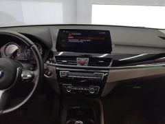 BMW X1 sDrive25Li Premier - ფოტო 17