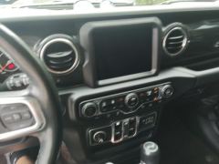 Jeep Wrangler 2.0T Edition - photo 17