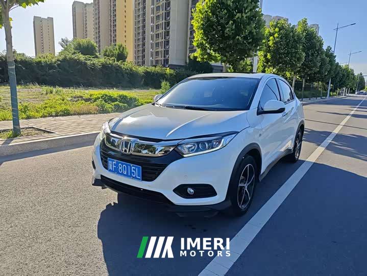 Honda Vezel 1.5L CVT Pioneer Edition