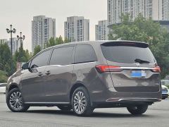 Buick GL8 Land Business Class Smart Edition - ფოტო 6