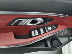 BMW 3 Series 320Li M Sport Package - ფოტო 13