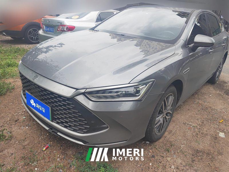 BYD Qin PLUS DM-i Champion Edition 1.5L 120km Leading Edition