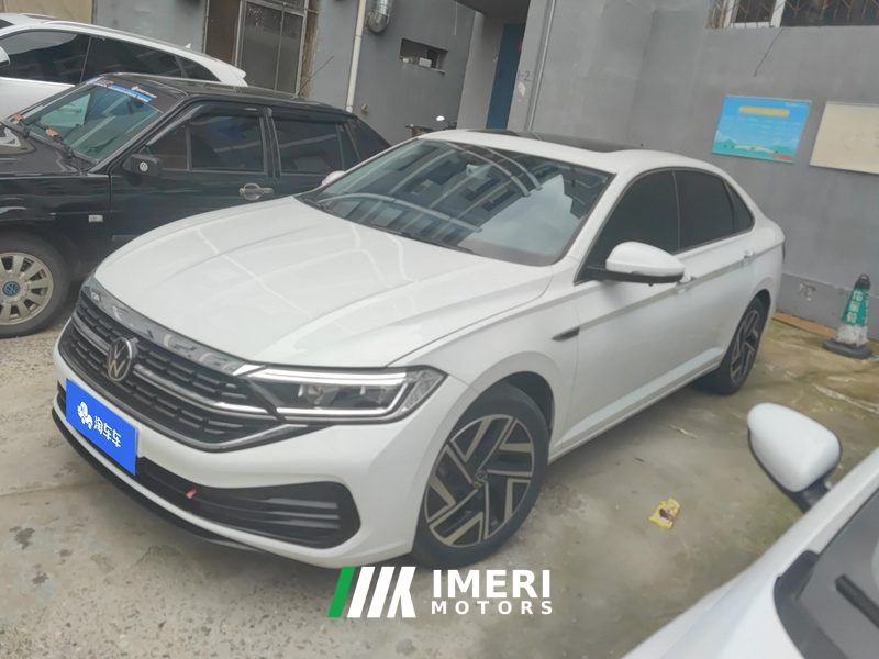 Volkswagen Jetta 280TSI Plus Edition