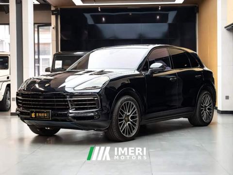 2023 Porsche Cayenne 3.0T Platinum Edition - car from China