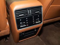 Porsche Cayenne 3.0T Platinum Edition - photo 18