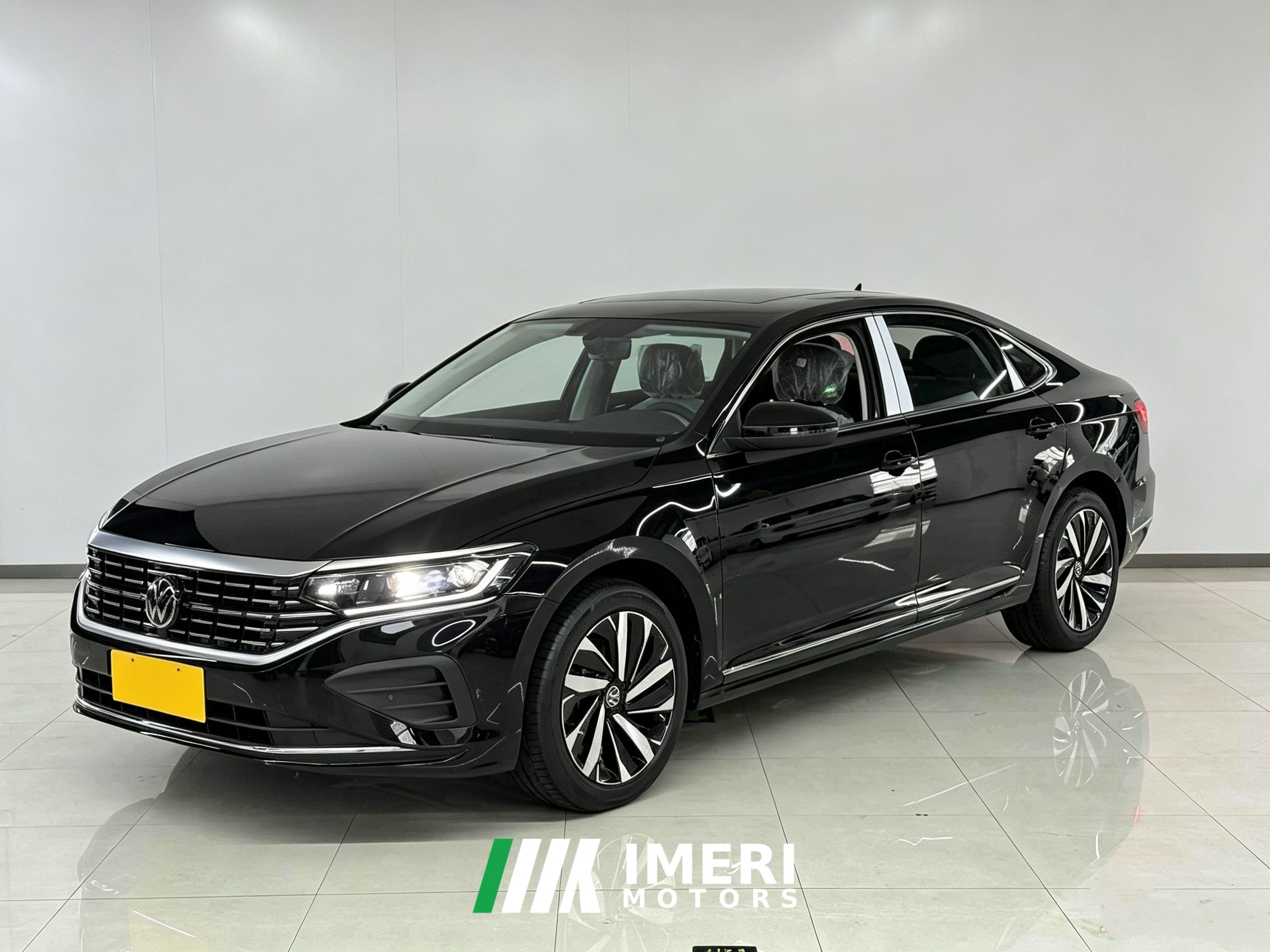 Volkswagen Passat Distinguished Edition 380TSI Longteng Edition
