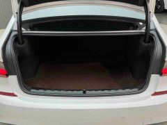 BMW 3 Series 320Li M Sport Package - ფოტო 18