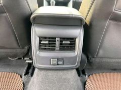 Toyota Avalon 2.0L CVT Luxury Edition - photo 17