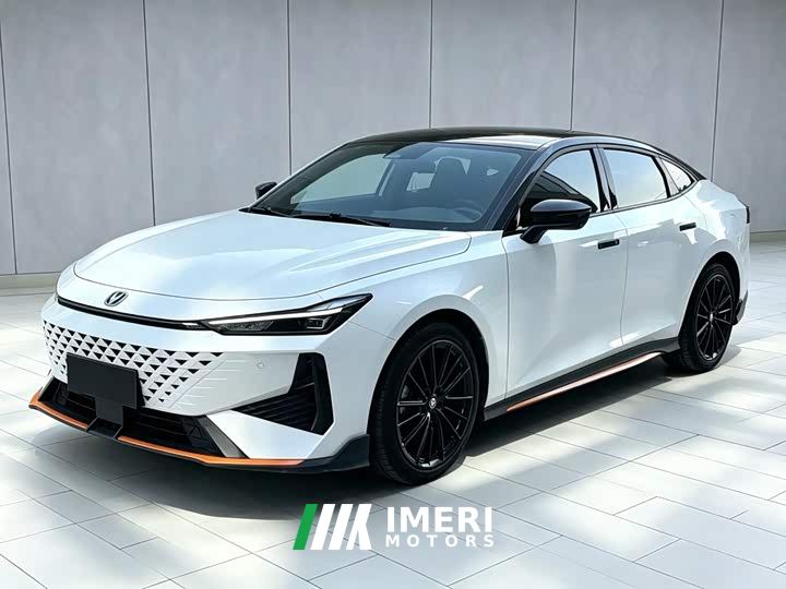 Changan UNI-V 1.5T Premium Sport