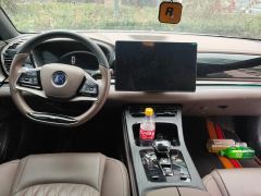 BYD Han DM-i Champion Edition 1.5T 121km Exclusive Frontrunner - ფოტო 16